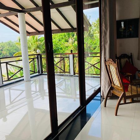 Skywalker Guest House Велигама Экстерьер фото